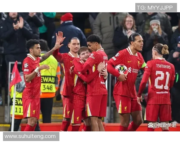 萨尔茨堡与巴萨激战正酣谁能在欧冠赛场笑到最后